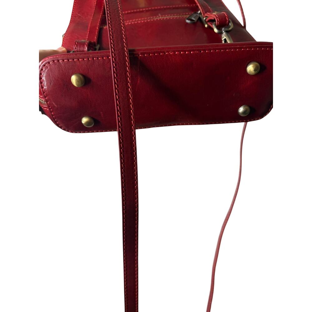 Vera Pelle Genuine Italian Leather Full Sized Backpack - Picture 8 of 11